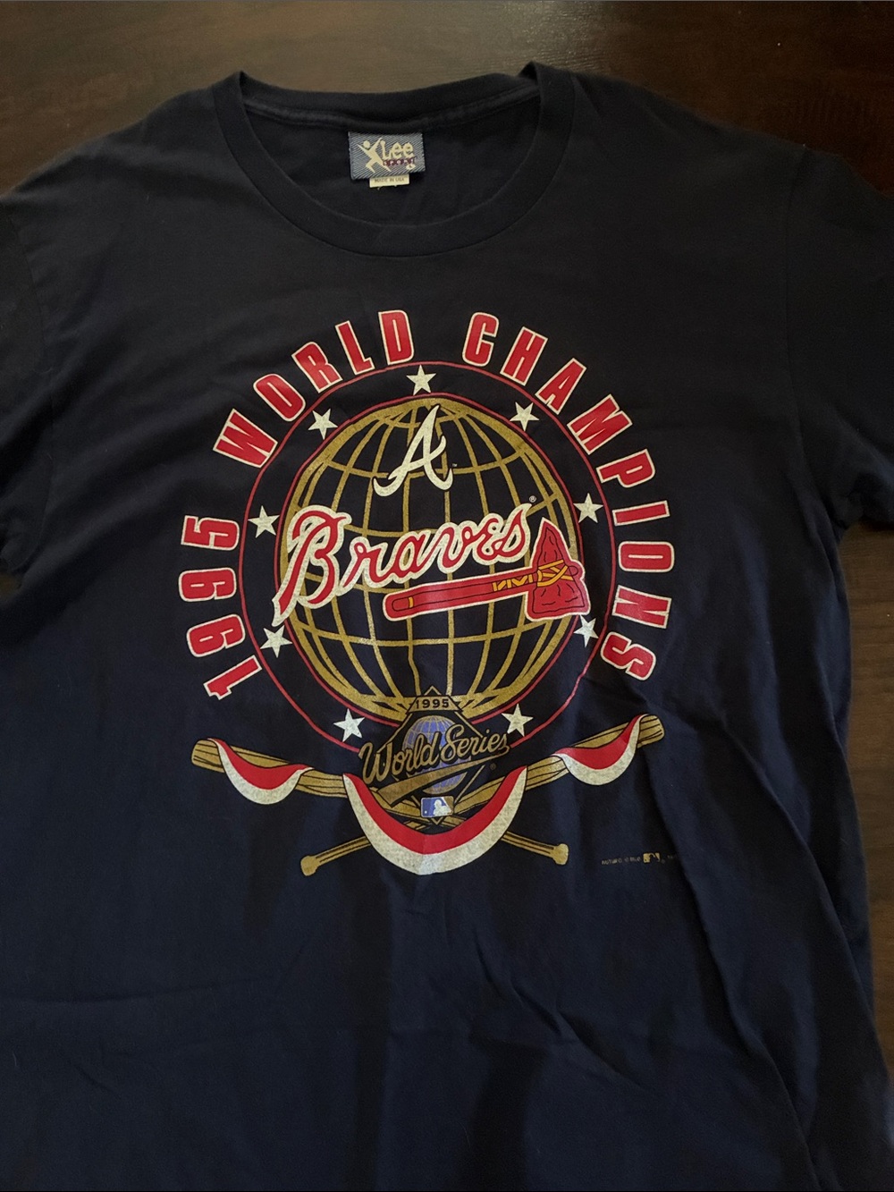 Vintage 1995 Atlanta Braves World Series Champions t-shirt - Picture 2 of 6